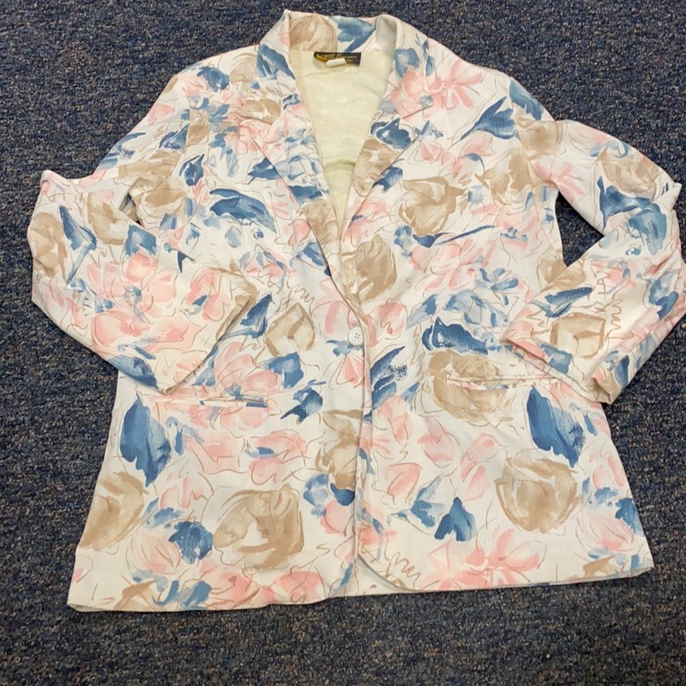 Toni Garment White Floral Blazer sz. M